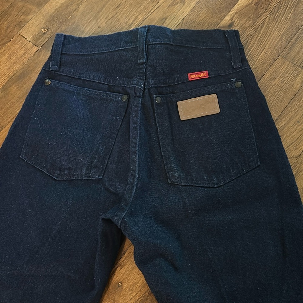 Classic Vintage Wrangler High Rise Jeans Size 24 - Made in the USA
